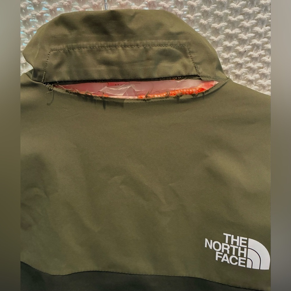 North Face Boy’s Freedom Extreme Insulated Jacket, Camo & Orange; Size L 14/16 - Picture 3 of 14